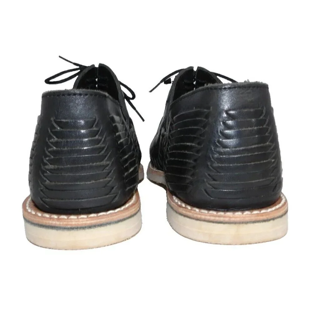 LUCILO black leather huaraches lace up loafers women's size 10 NEW, NO TAGS